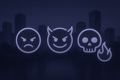 Drei neon-leuchtende Emojis: wütendes Gesicht, Teufel und brennender Totenkopf vor Skyline bei Nacht.
